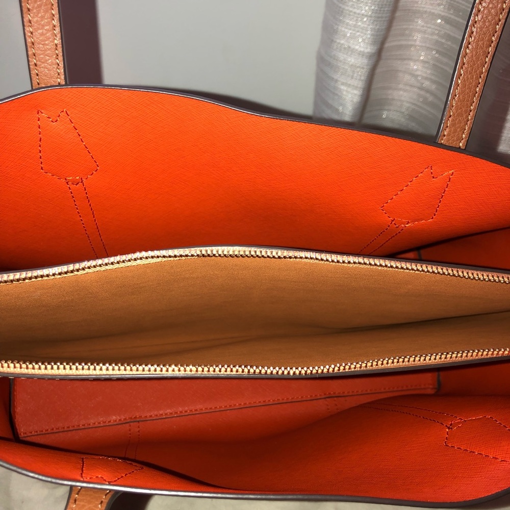 Tory Burch Perry Tote